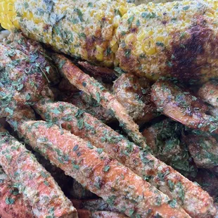 Build your own - Shrimp and Crab plate