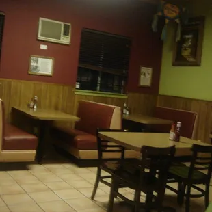 Small dinning area, but it's a small restaurant to begin with.