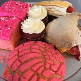 Amazing!!! I 10/10 recommend this place. I normally don't like pan dulce but everything was baked to perfection.