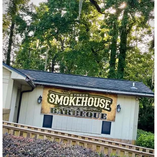 Building sign