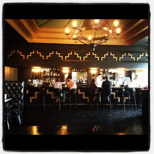 Inside Bar at 400 Rabbits