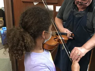 Nielsen Violin Shop