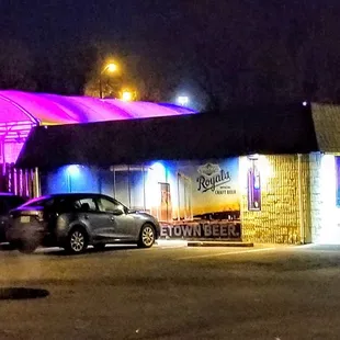 It's kinda hidden, but look for the glowing canopy.