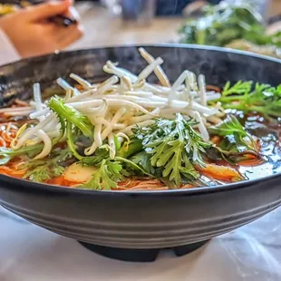 ramen and noodles, food