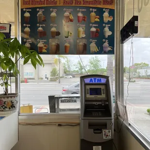 Smoothie drinks and atm