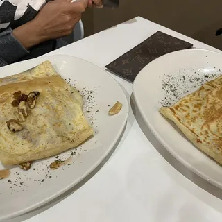 Chicken Pesto Crepe