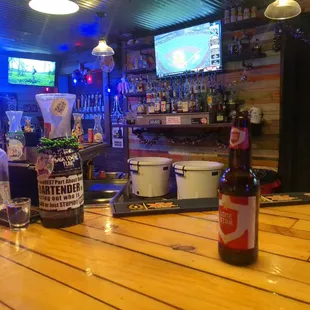 40s & Shortys