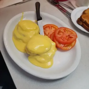 Eggs Benedict