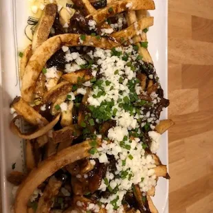 oxtail poutine