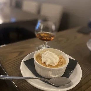 Crème brûlée &amp; disaronno.