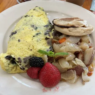 Spinach, Mushroom and Goat Cheese Omelet