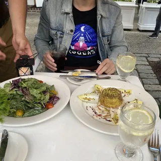 Salad of Organic Baby Greens