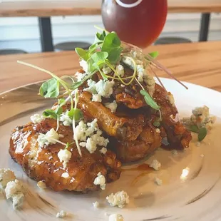 Wings w/ 44 sticky sauce
