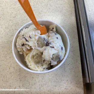 a bowl of ice cream on a counter