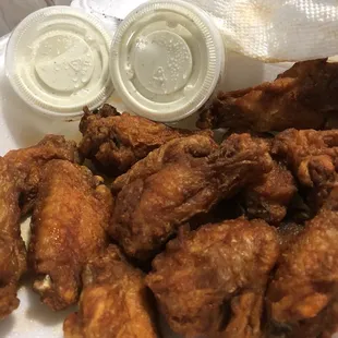Wings with ranch dressing