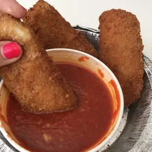 Fried mozzarella