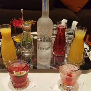 Drinks at 4949 Lounge