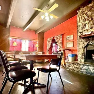 Great ambiance.