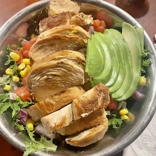 Barbecue chicken salad