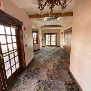 Commerical Hotel Renovations 2022