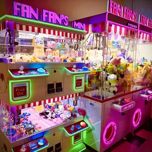 interior, cupcakes