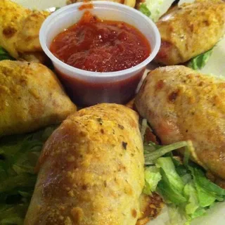 Pepperoni Pizza Bombs