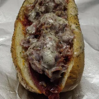Chin Gigante (Meatball sub)