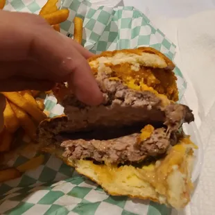 Roadhouse Juicy Lucy with no cheese in the middle (Dry lucy)