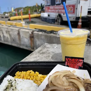 Hamburger steak and pineapple smoothie
