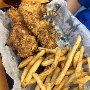 Kids chicken tenders
