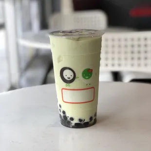 Avocado Smoothie...or what I imagine sweetened baking soda tastes like.