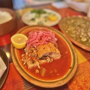 Tortas Ahogadas ($15.95)