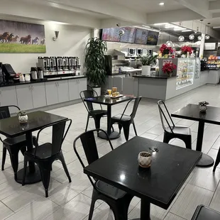 Super clean and nice place to spot by on your way to work. Clean restrooms. Everything is new and spotless!!!
