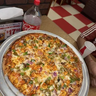 Delicious pizza good staff fast food service