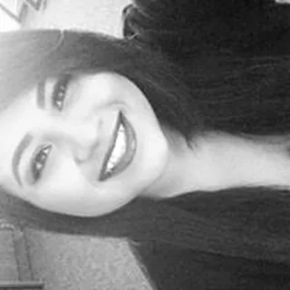 Adriana R.
