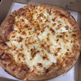 Ricotta, Mozzarella,Alfredo Sauce