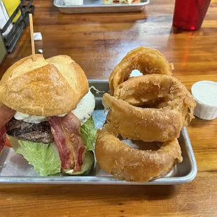 Shavano Burger with onion rings