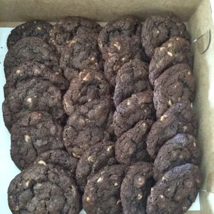 Chocolate Peanut Butter Toffee