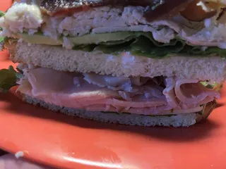 Clubhouse Bar & Grill