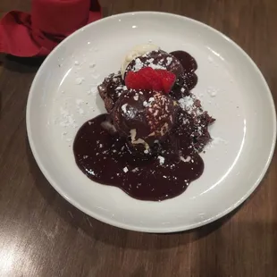 Delicious browny fudge with vanilla ice cream