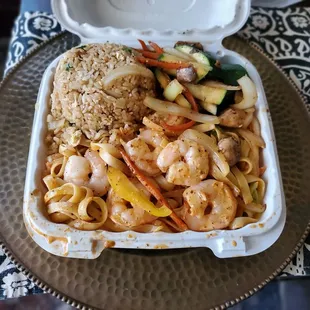 Shrimp noodles plate