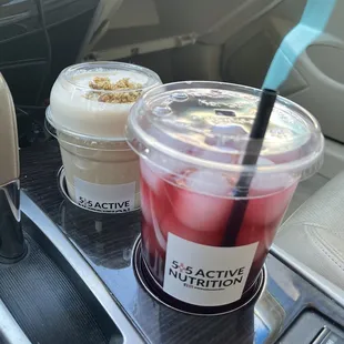 Blackberry spark tea and Tropical Mango smoothie w/ granola topping.