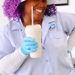 Grab your meal replacement Shake on your way to work!