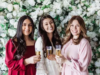 Maiden Wells Floral Walls