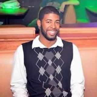 Dominique M.