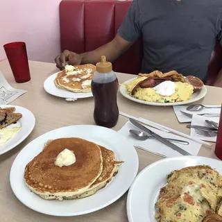 Health Nut Omelet