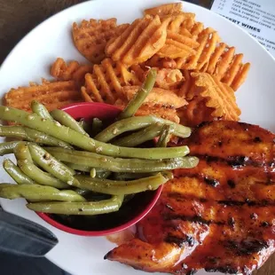 Chicken green beans and sweet potato  fries