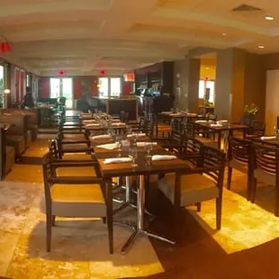 a panoramic view of a restaurant