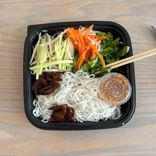 Grilled pork vermicelli