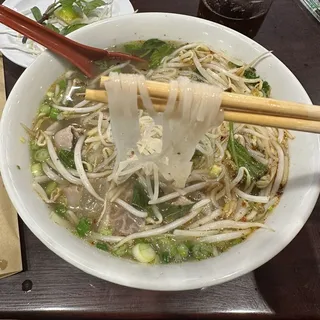 Pho Tai, Gan